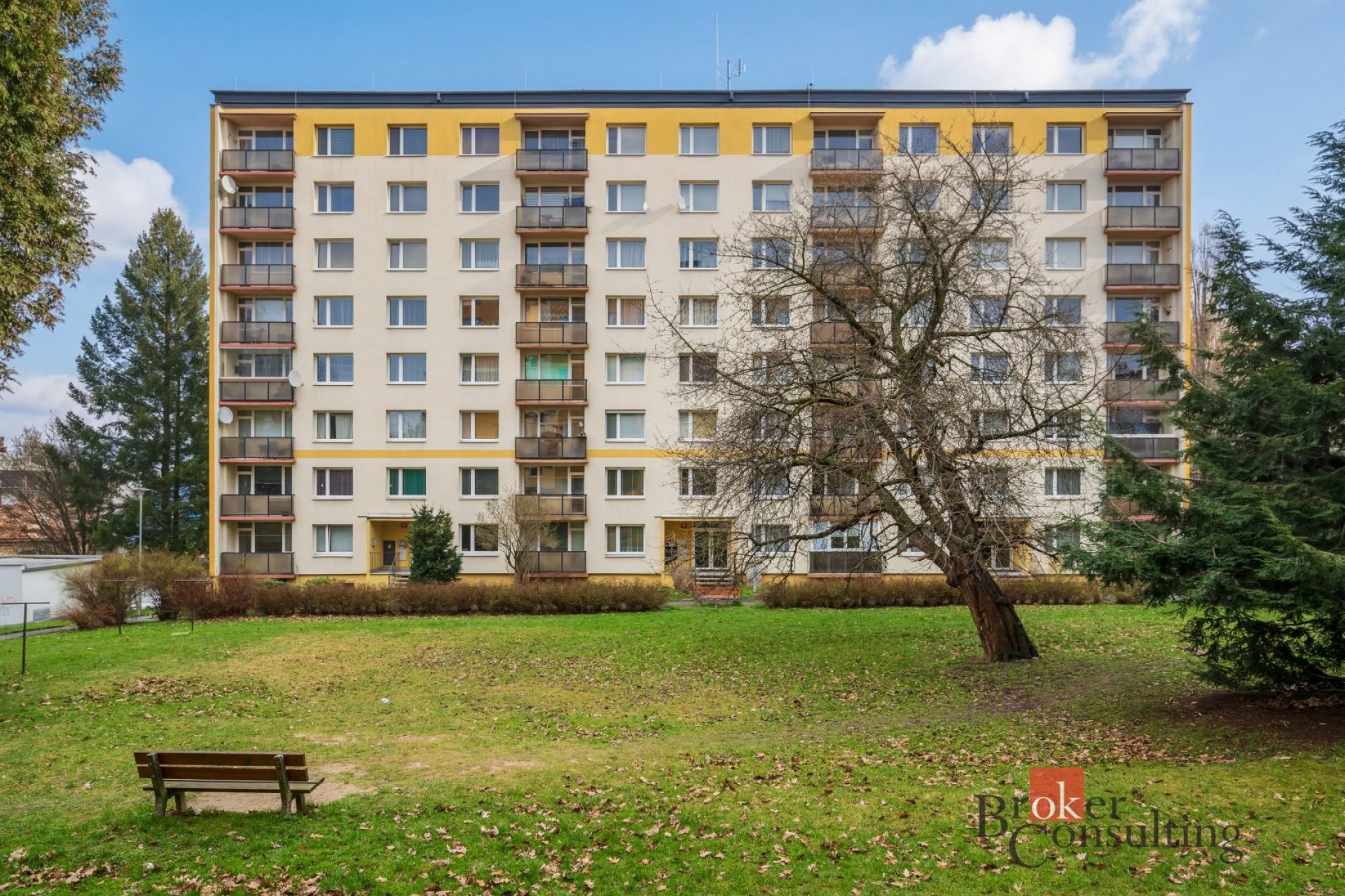 Světlý byt 3+1 s lodžií a šatnou, 65 m², Liberec – Oldřichova | bydlení i investice