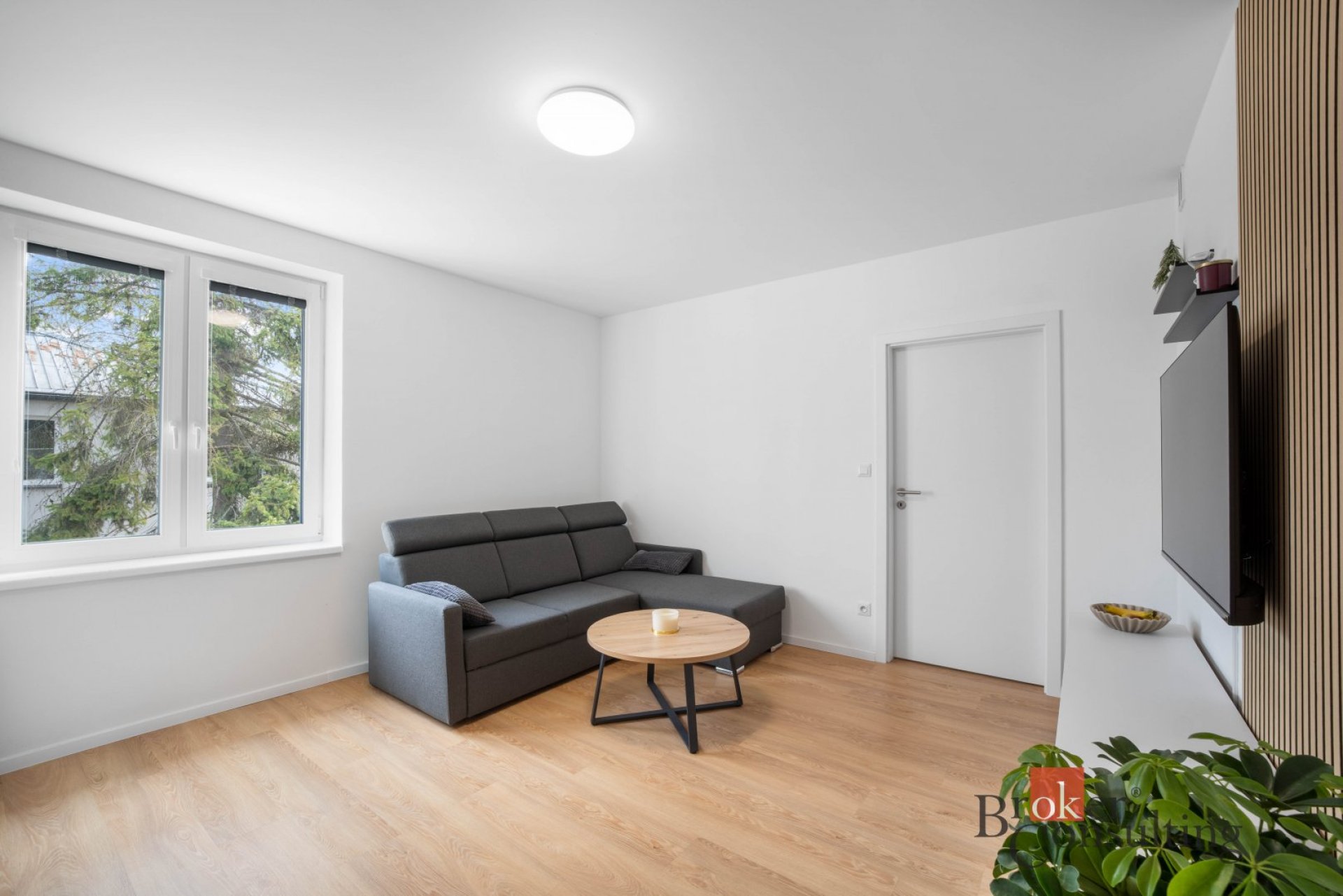 Prodej, byty/2+kk, 37 m2, Cottonové 1966/11, 70900 Ostrava, Ostrava-město [ID 83666]