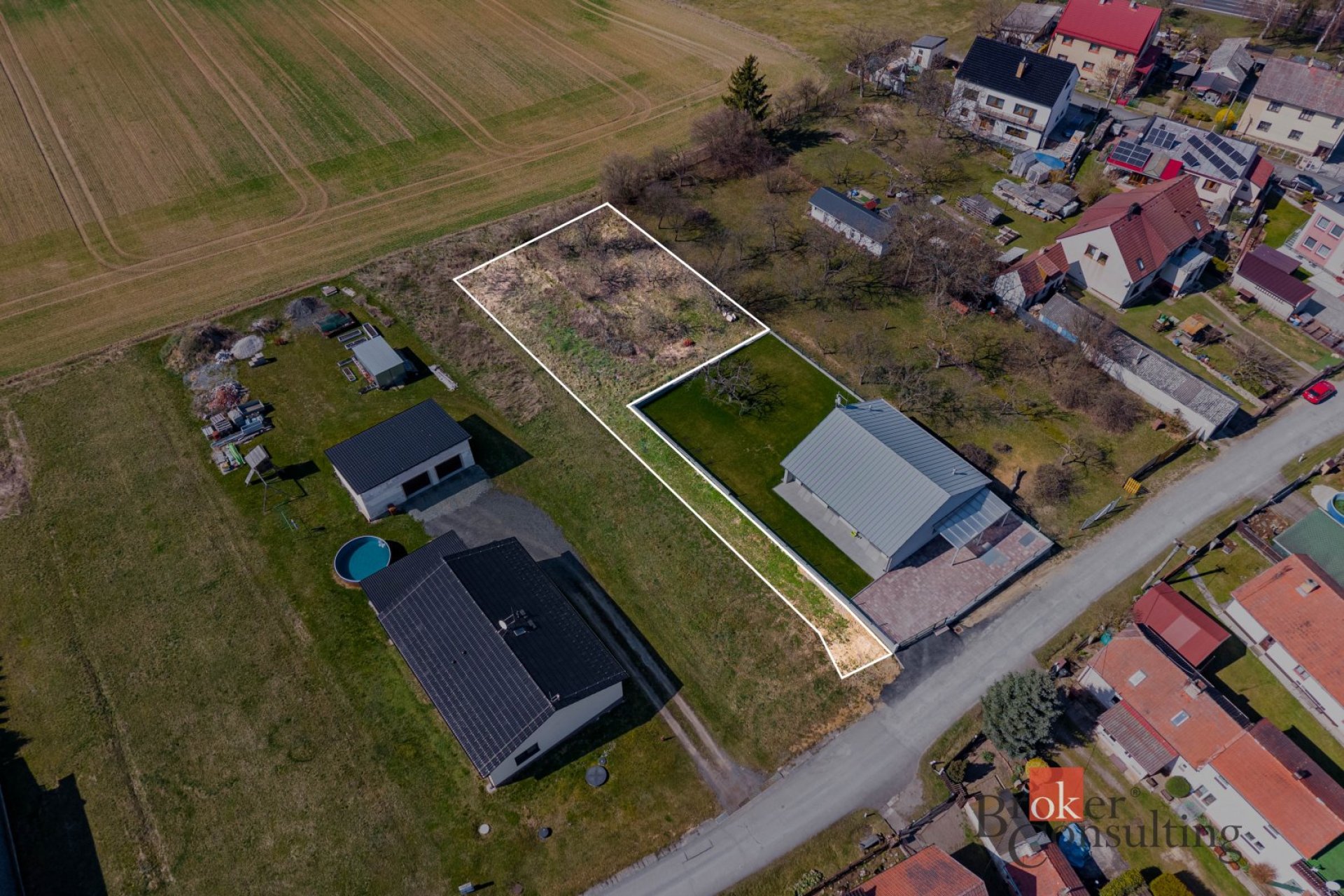 Prodej, pozemky/bydlení, 787 m2, Hadačka , Výrov, Plzeň-sever [ID 83598]