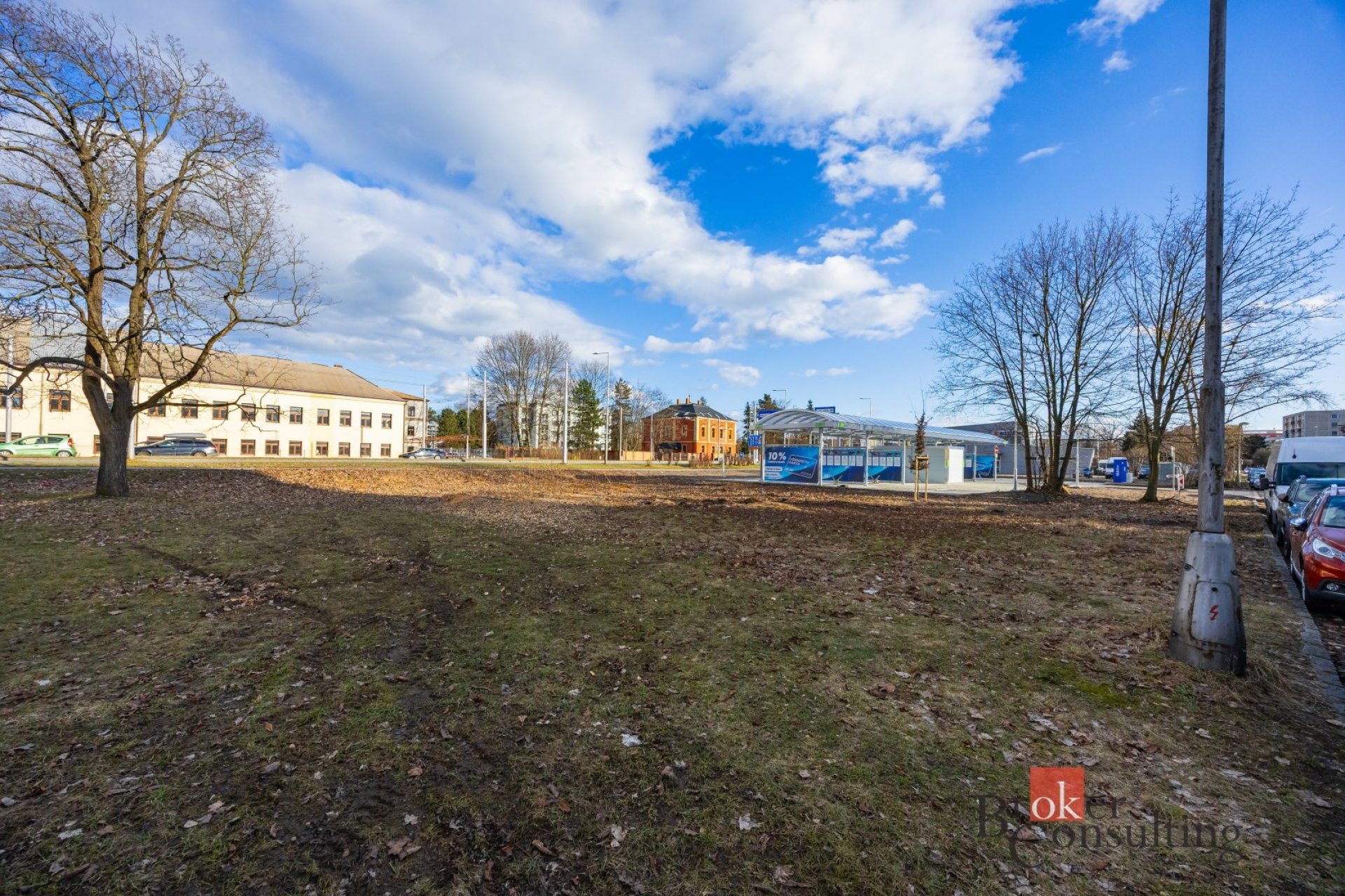 Pronájem, pozemky/komerční, 542 m2, Hradec Králové  [ID 82097]