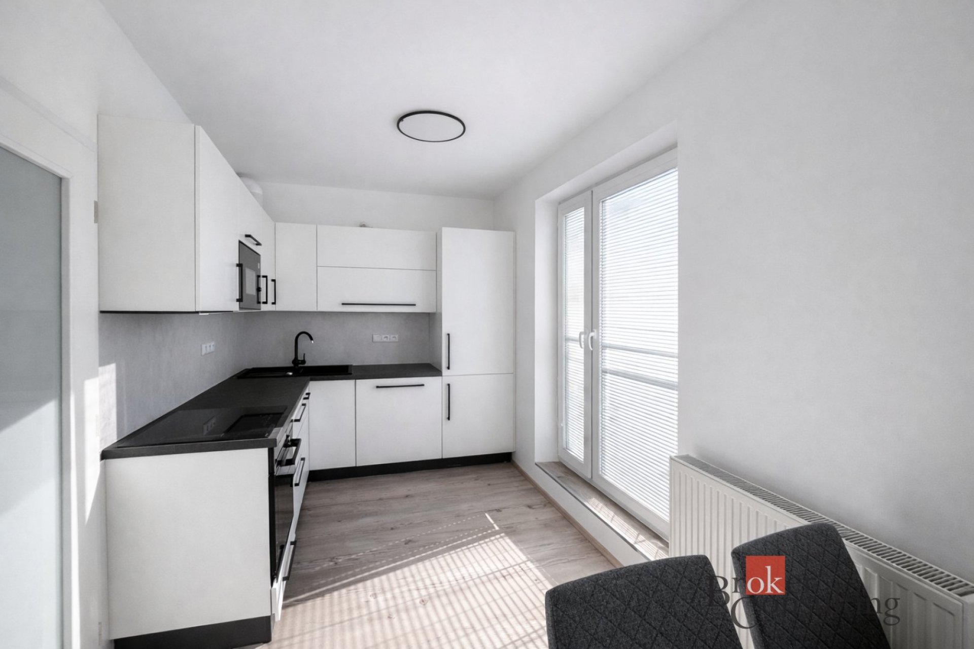 Pronájem, byty/2+kk, 49 m2, U Sportovní školy 371, Ohrazenice, 53353 Pardubice VII [ID 84347]