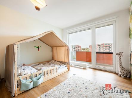 Pronájem bytu, 3+kk, 79,9 m²