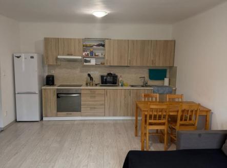 Pronájem bytu, 2+kk, 43 m²
