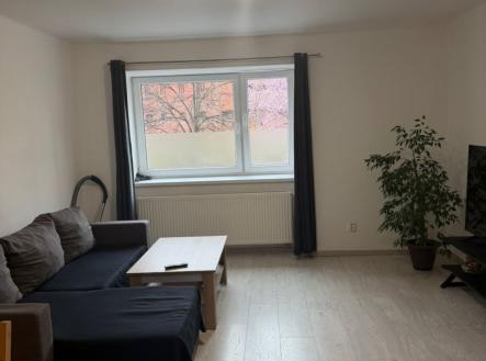 Pronájem bytu, 2+kk, 43 m²