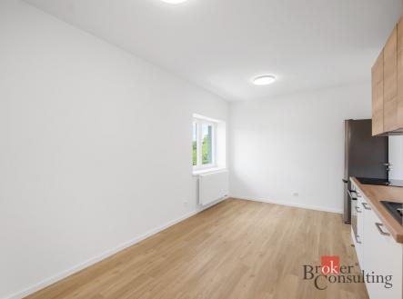Pronájem bytu, 2+kk, 34,57 m²