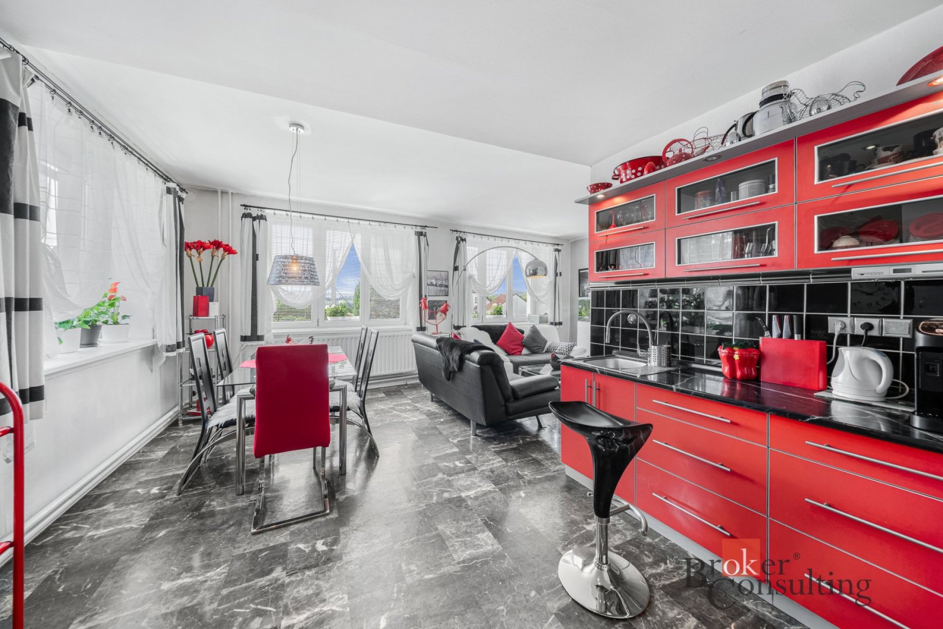 Prodej, domy/rodinný, 198 m2, 33011 Dolany, Plzeň-sever [ID 84713]
