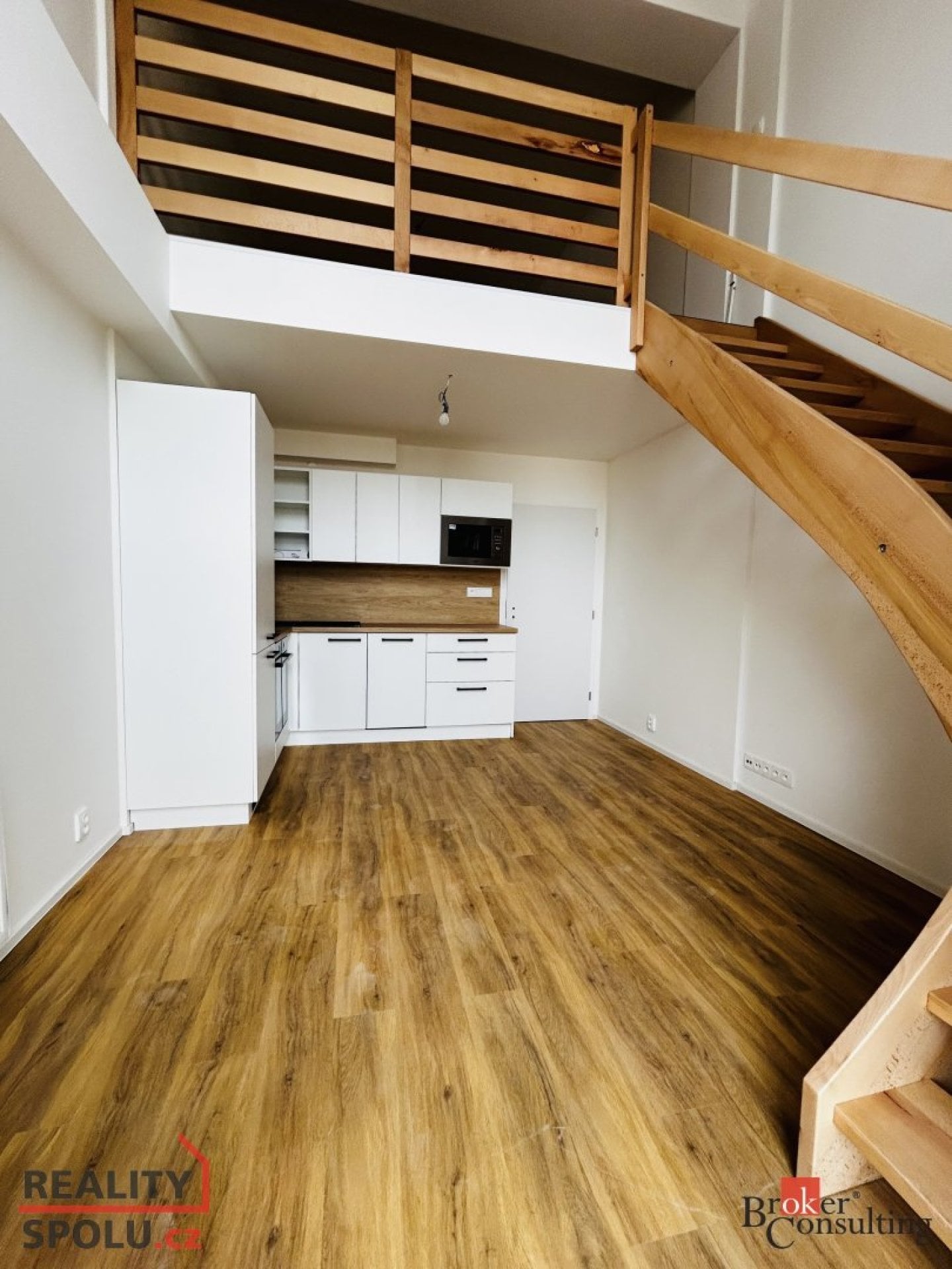 Pronájem, byty/2+kk, 38 m2, Rolnická 151/62, Kateřinky, 74705 Opava (nečleněná část města) [ID 84380