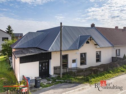 Pronájem komerčního objektu, jiný, 257 m²