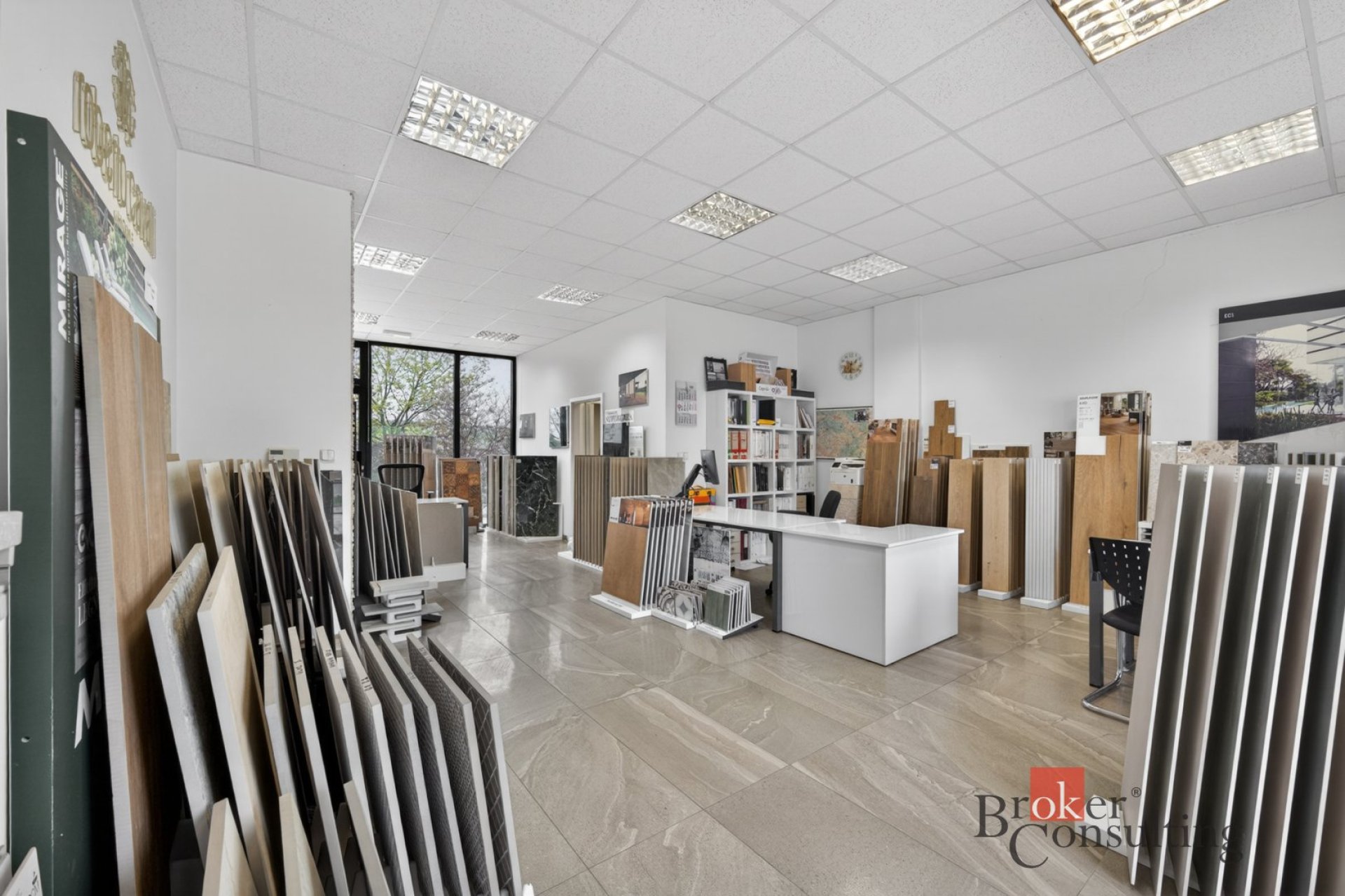 Prodej, komerční/obchodní prostory, 66 m2, Vltavínová 1305/7, 32600 Plzeň, Plzeň-město [ID 84824]