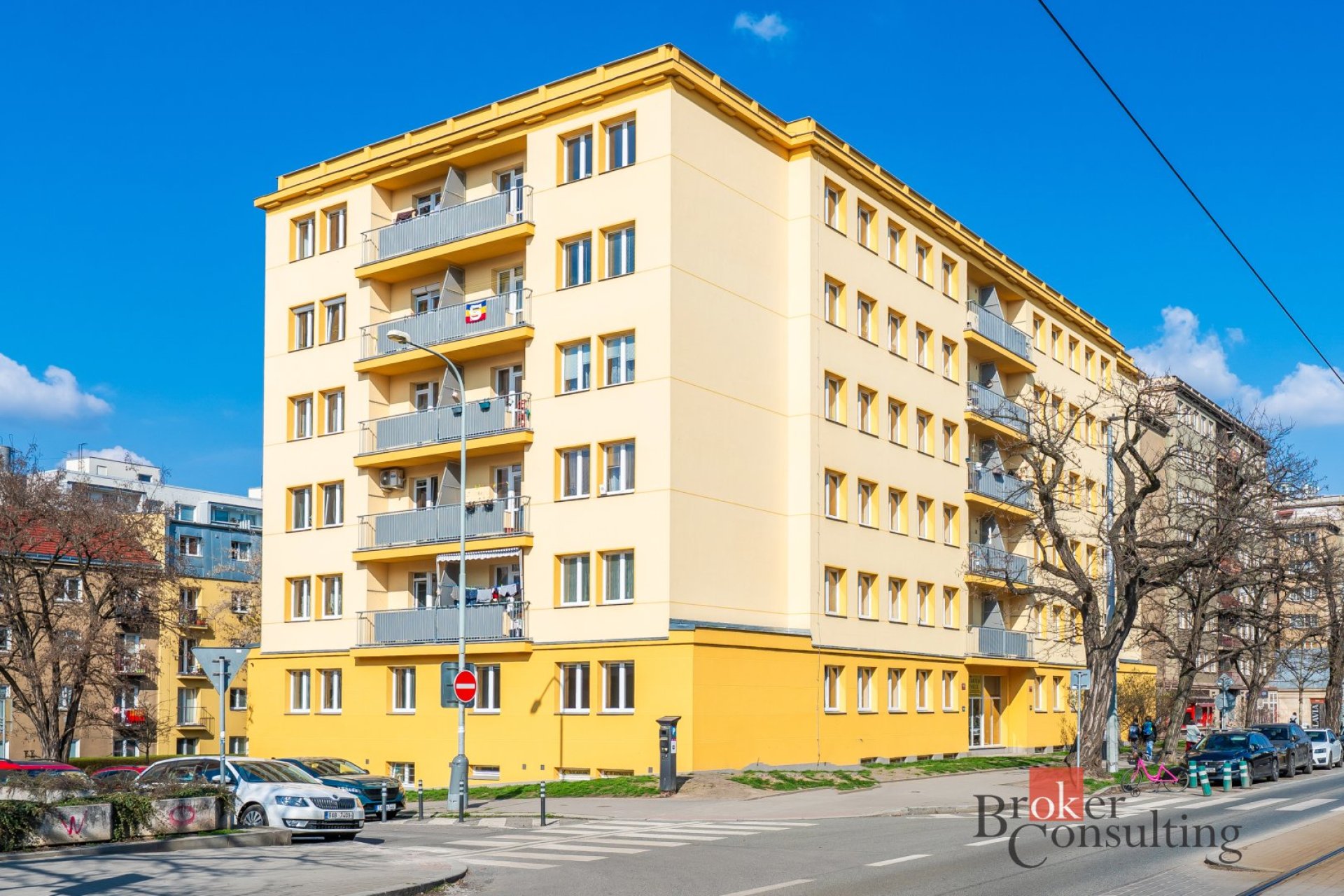 Prostorný byt 2+1, 72 m², s potenciálem přestavby na 3+kk, Praha 9 – Libeň