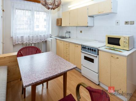 Pronájem bytu, 2+1, 58 m²