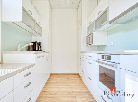 Pronájem bytu, 3+1, 98 m²