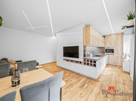 Pronájem bytu, 2+1, 58,53 m²