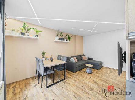 Pronájem bytu, 2+1, 58,53 m²