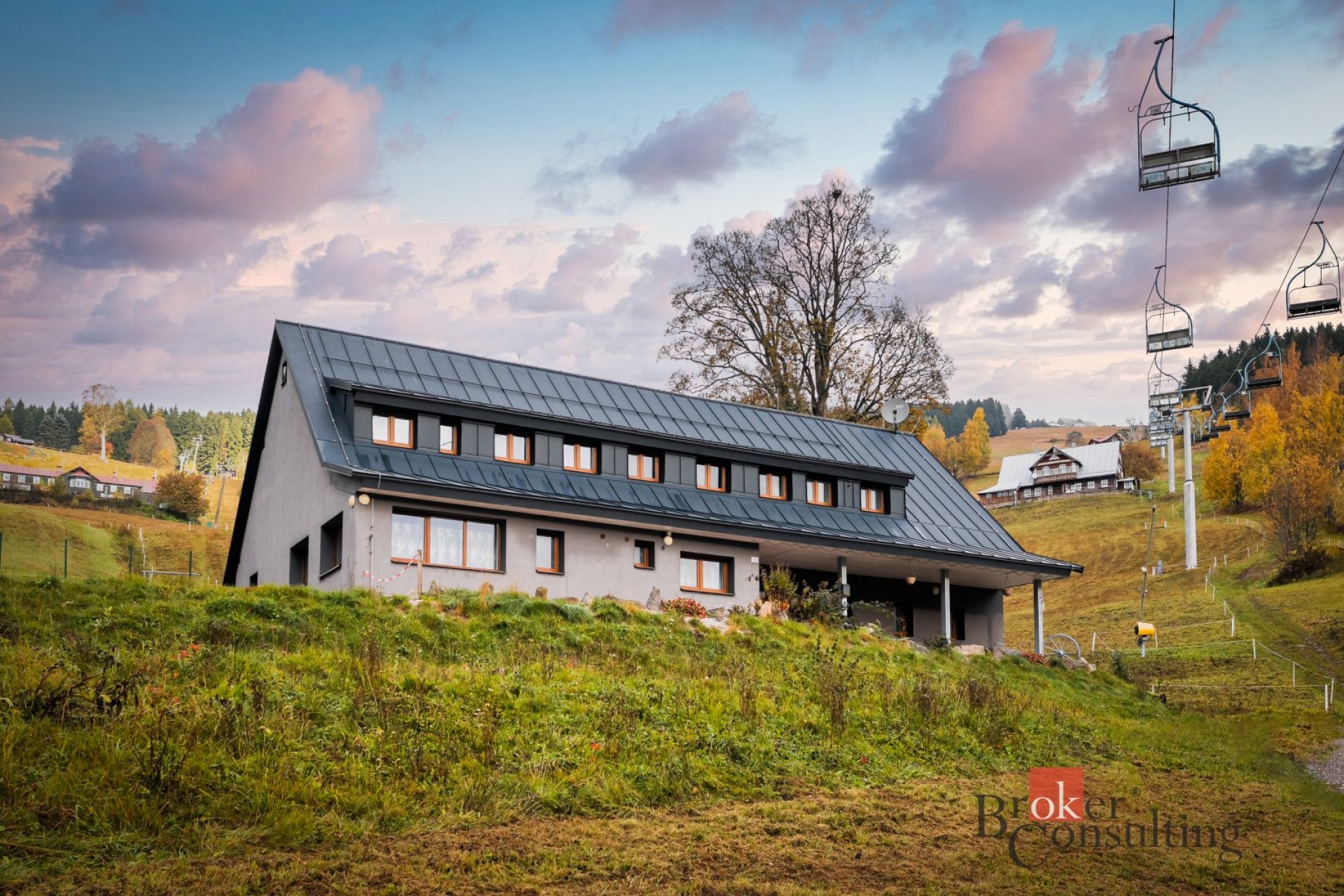 Prodej, komerční/ubytování, 390 m2, Velká Úpa 125, 54221 Pec pod Sněžkou, Trutnov [ID 84574]