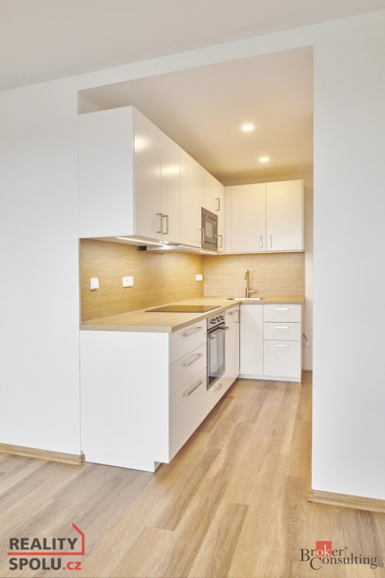 Pronájem, byty/3+kk, 60 m2, Plickova 553/21, 14900 Praha, Hlavní město Praha [ID 84584]