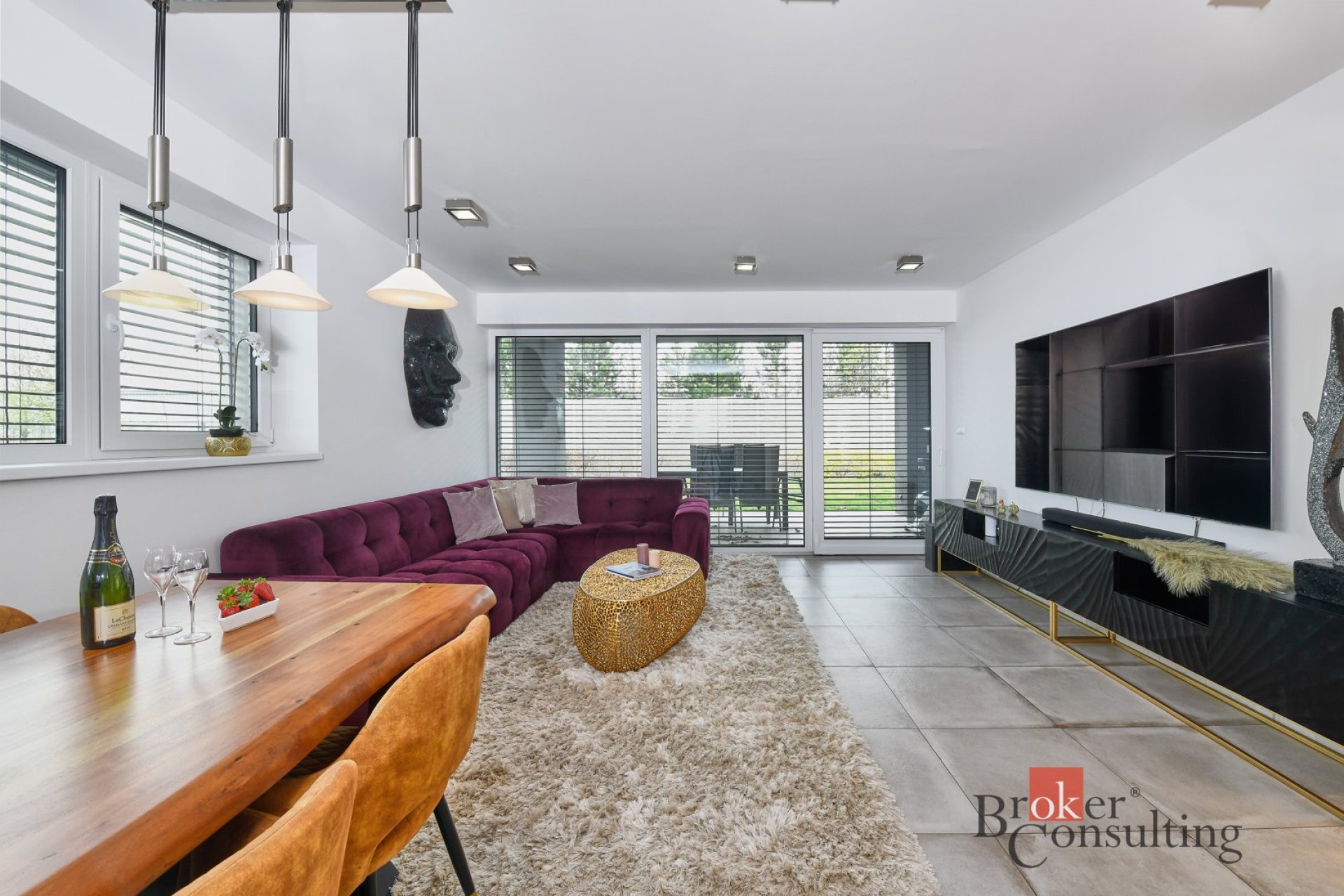 Pronájem, domy/rodinný, 180 m2, Zátopkova 776, Dolní Jirčany, 25244 Psáry, Praha-západ [ID 84222]