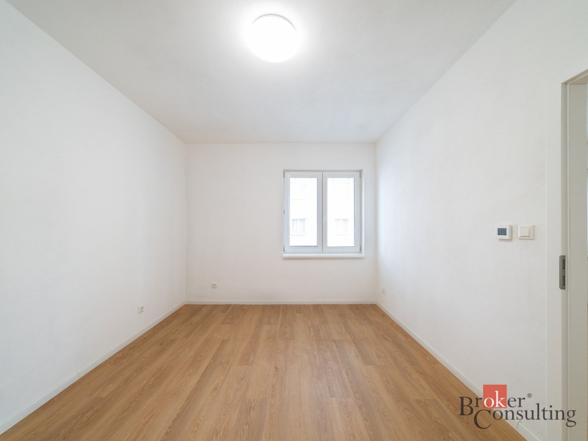 Pronájem, byty/2+kk, 37 m2, Cottonové 1962/3, Mariánské Hory, 70900 Mariánské Hory a Hulváky [ID 836