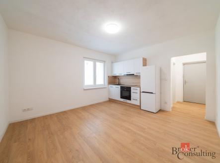 Pronájem bytu, 2+kk, 37 m²