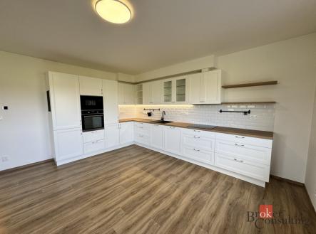 Pronájem bytu, 3+kk, 99 m²