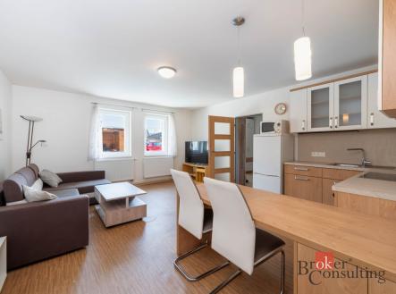 Pronájem bytu, 2+kk, 58,8 m²