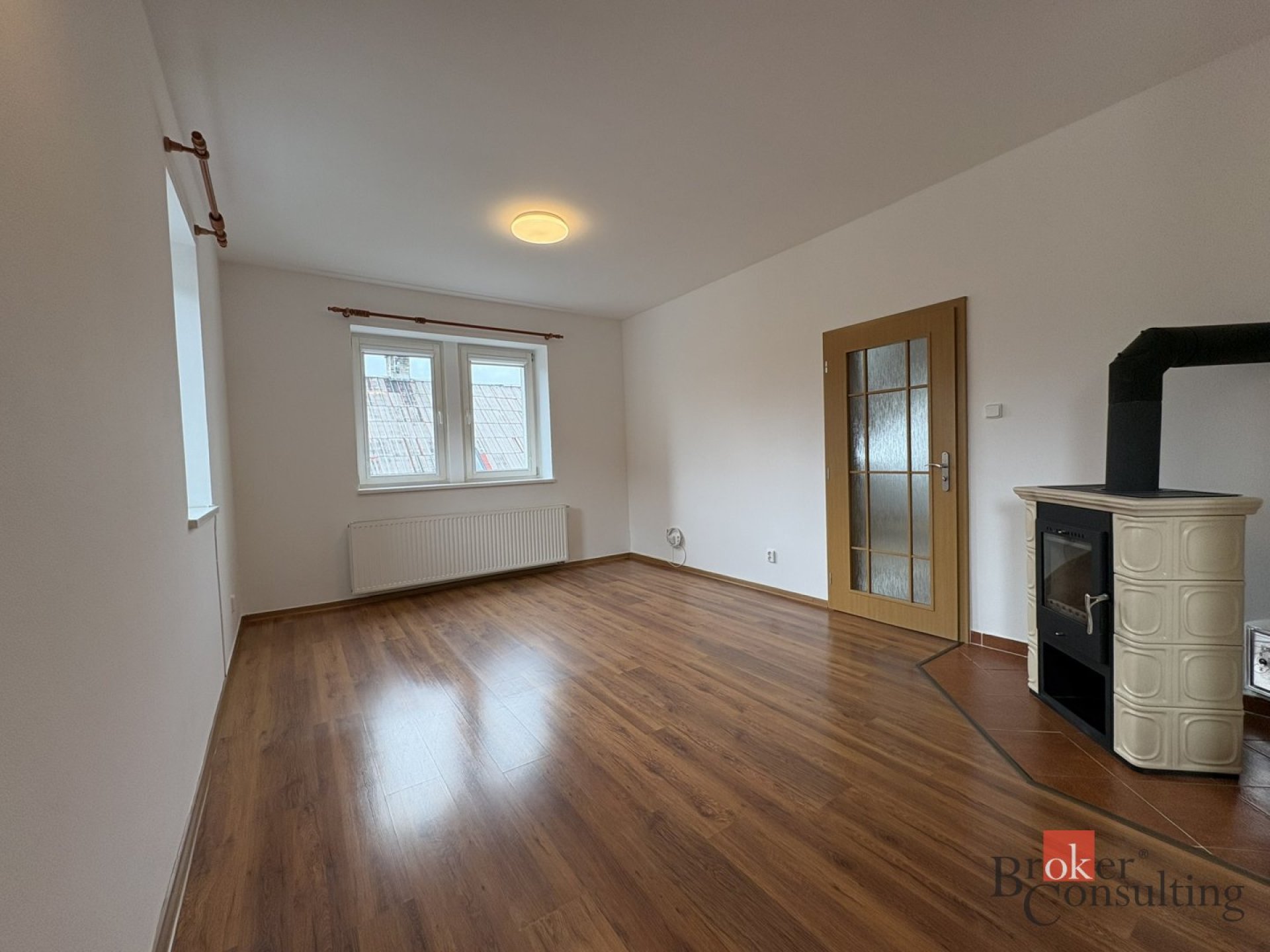 Pronájem, byty/2+kk, 70 m2, Tyršův vrch, Liberec, Liberec [ID 84956]