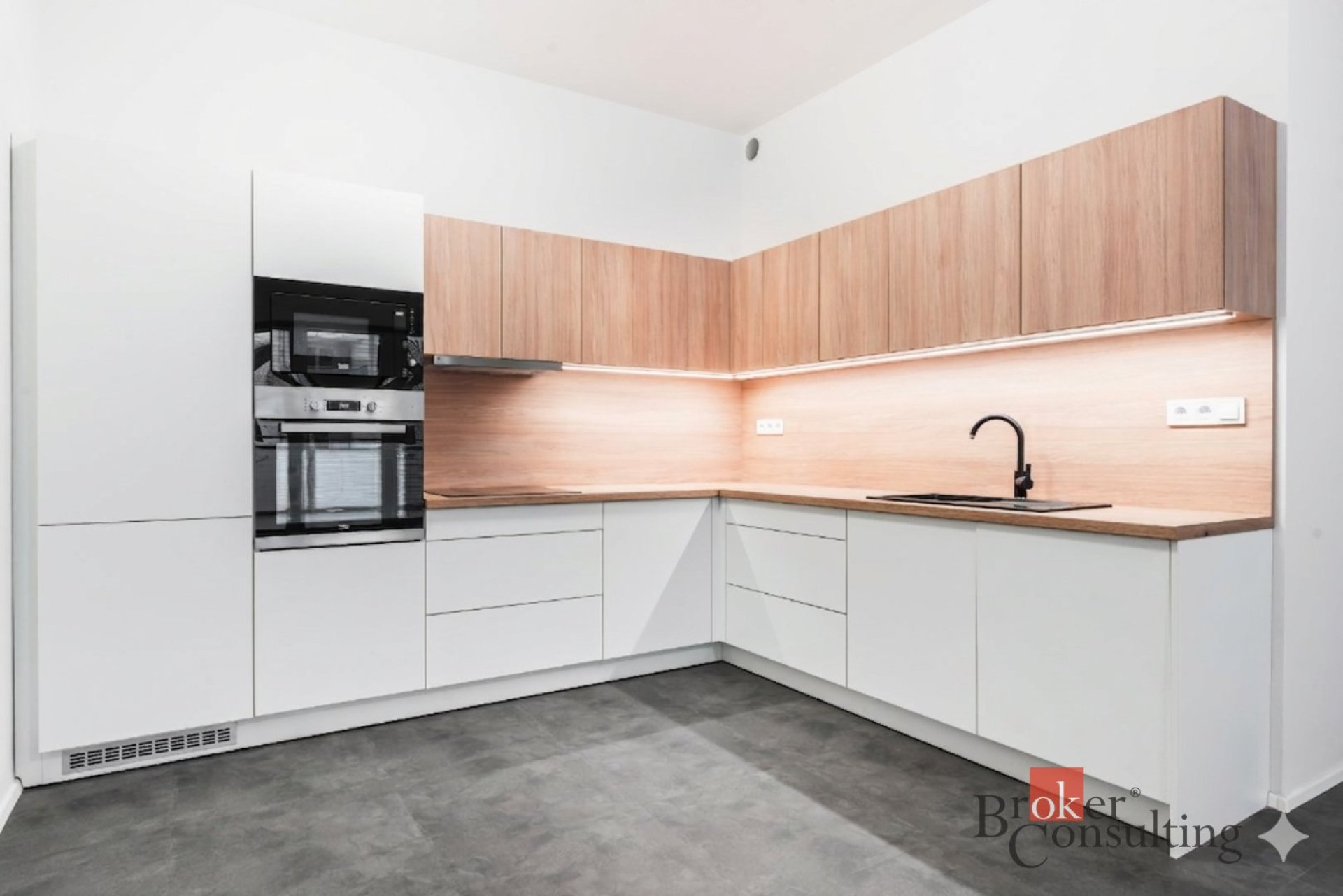 Pronájem, byty/2+kk, 66 m2, Wolkerova 1213/31, 77900 Olomouc, Olomouc [ID 84741]