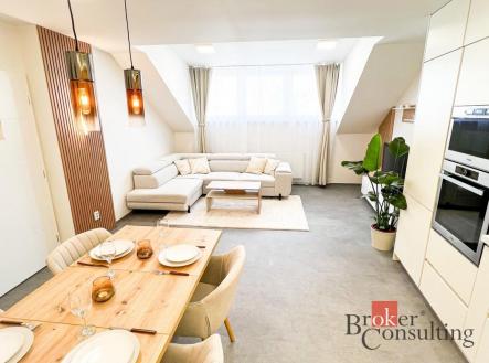 Pronájem bytu, 2+kk, 74 m²