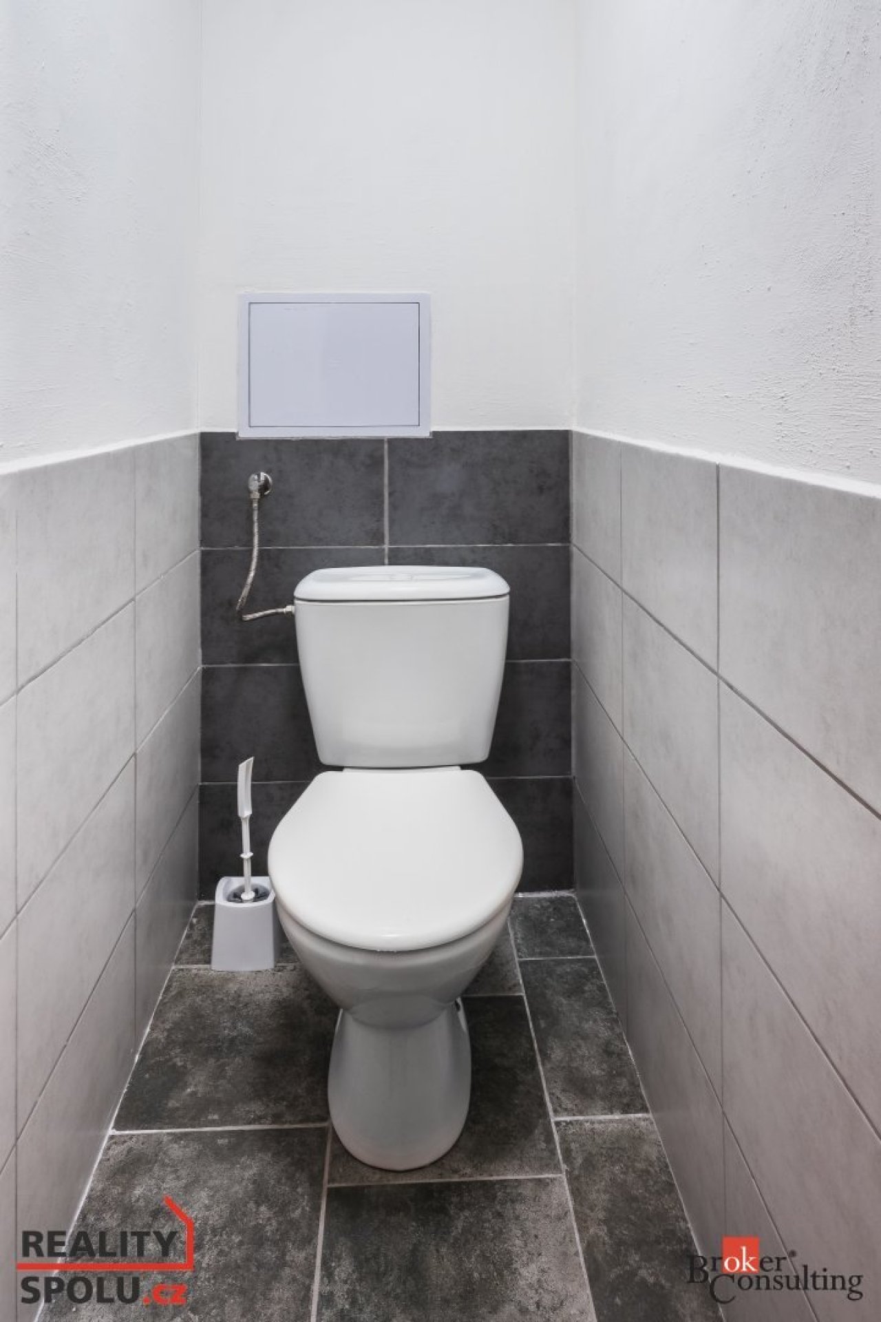 Pronájem, byty/1+kk, 27 m2, Výškovická 428/159, 70030 Ostrava, Ostrava-město [ID 84772]