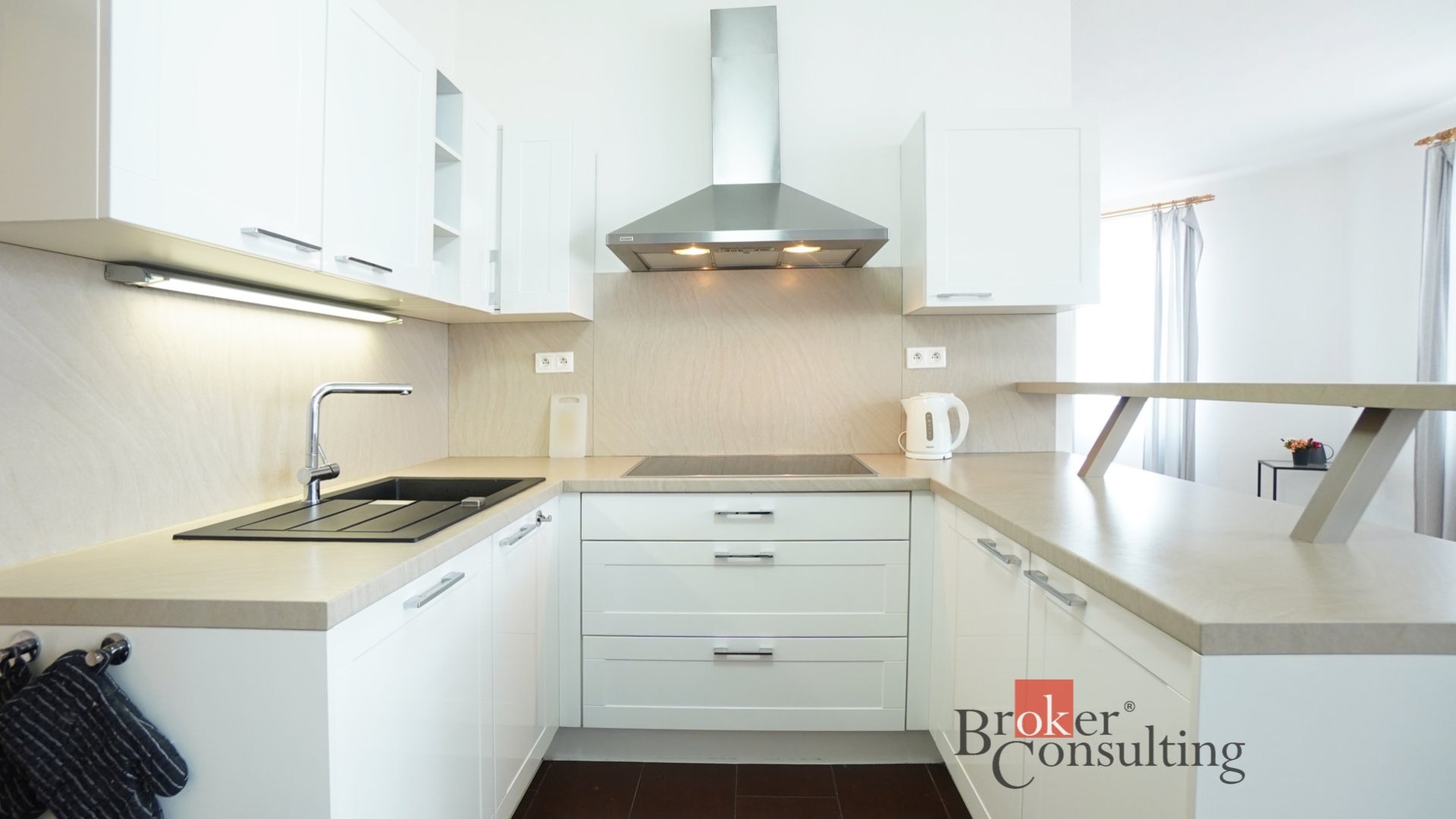 Pronájem, byty/4+kk, 130 m2, Máchova 1622/1, 30100 Plzeň, Plzeň-město [ID 84873]