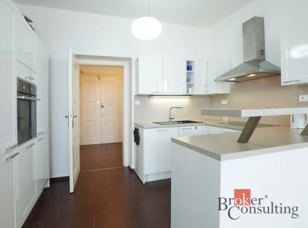 Pronájem bytu, 4+kk, 130 m²