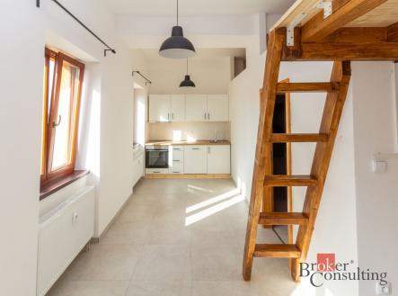 Pronájem bytu, 1+kk, 31,1 m²