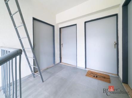 Pronájem bytu, 2+kk, 37,5 m²