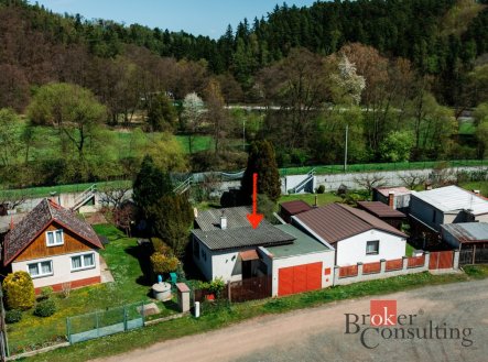 Chata k okamžitému užívání s možností přestavby na rodinné bydlení, Dýšina u Plzně