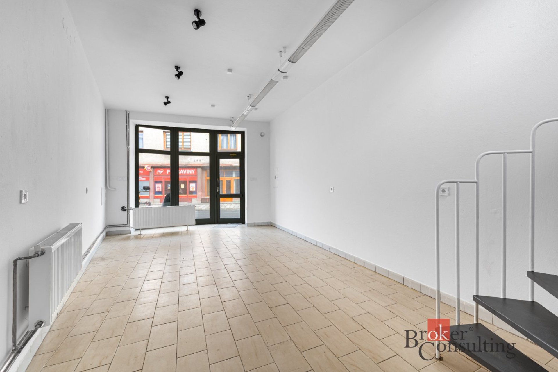 Pronájem, komerční/obchodní prostory, 88 m2, Rooseweltova 1348/7, 58901 Třešť, Jihlava [ID 85191]