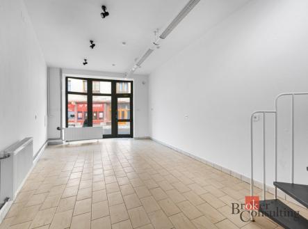Pronájem komerčního objektu, jiný, 88 m²