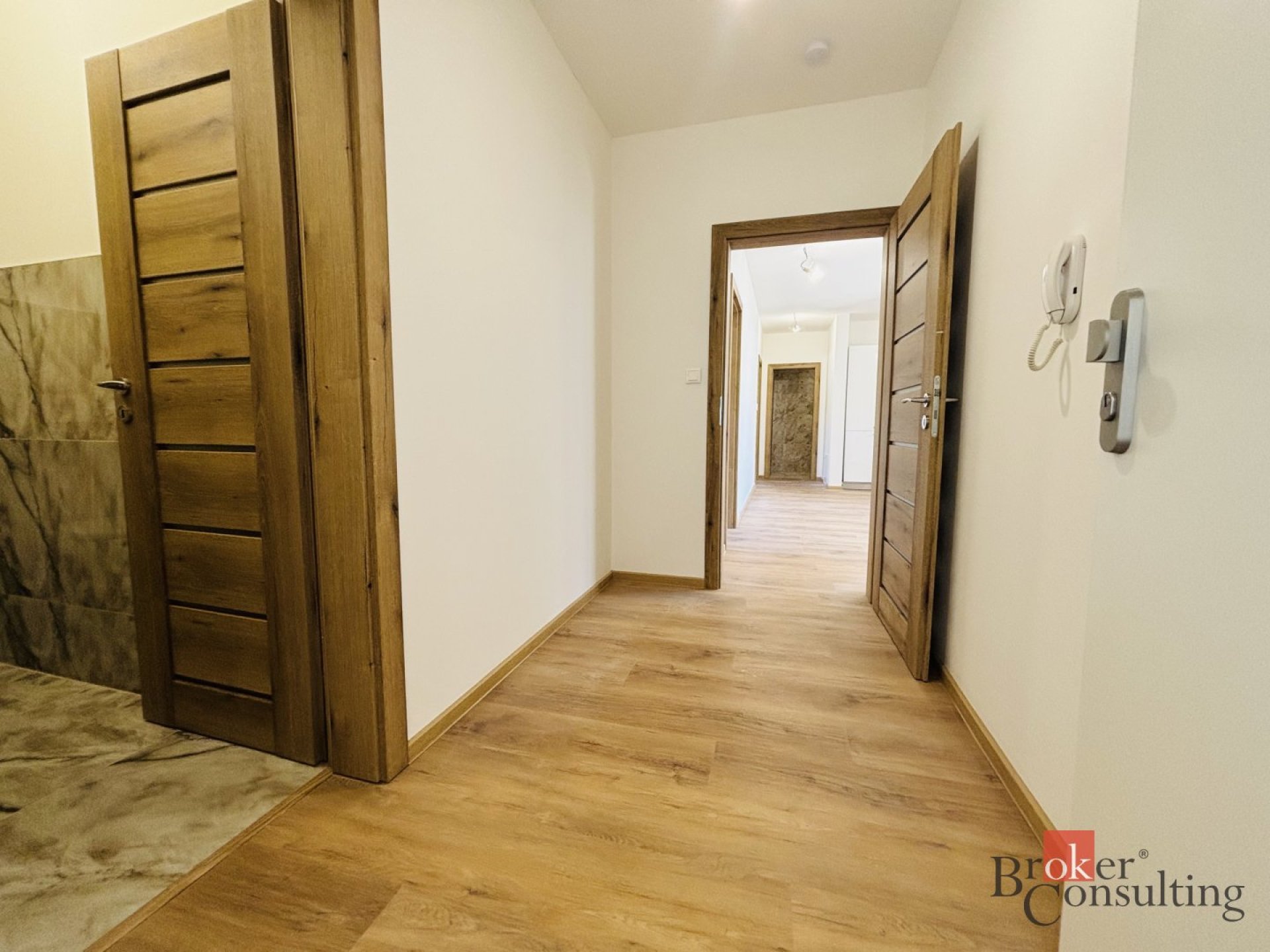 Pronájem, byty/3+kk, 99 m2, P. Bezruče 1268, 69142 Valtice, Břeclav [ID 84672]