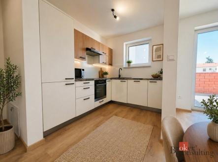 Pronájem bytu, 3+kk, 99 m²