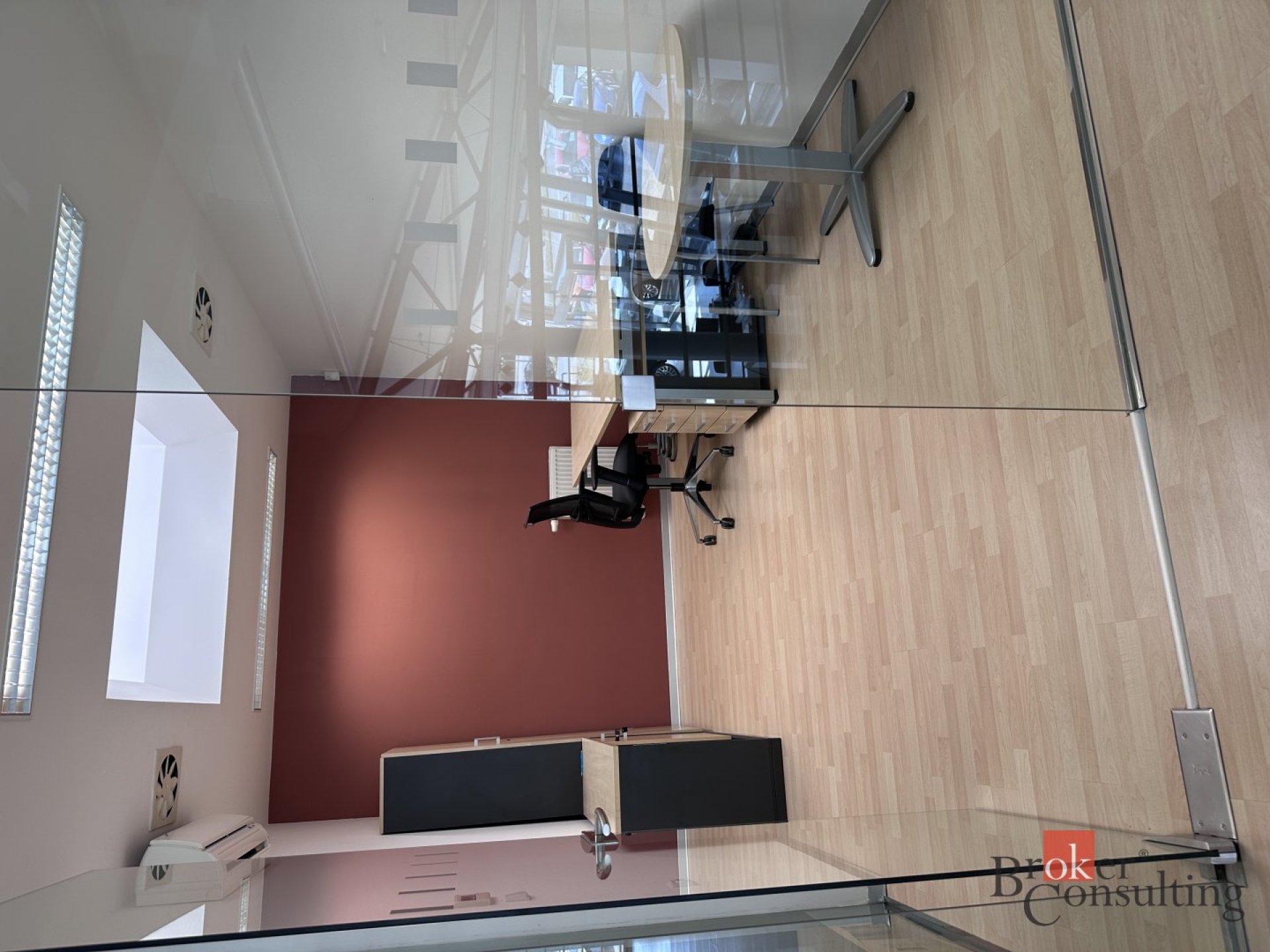 Podnájem, komerční/kanceláře, 13 m2, Na Okrouhlíku 1708/25, Pražské Předměstí, 50002 Hradec Králové,