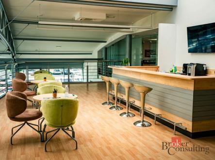 Pronájem komerčního objektu, administrativní budova, 13 m²