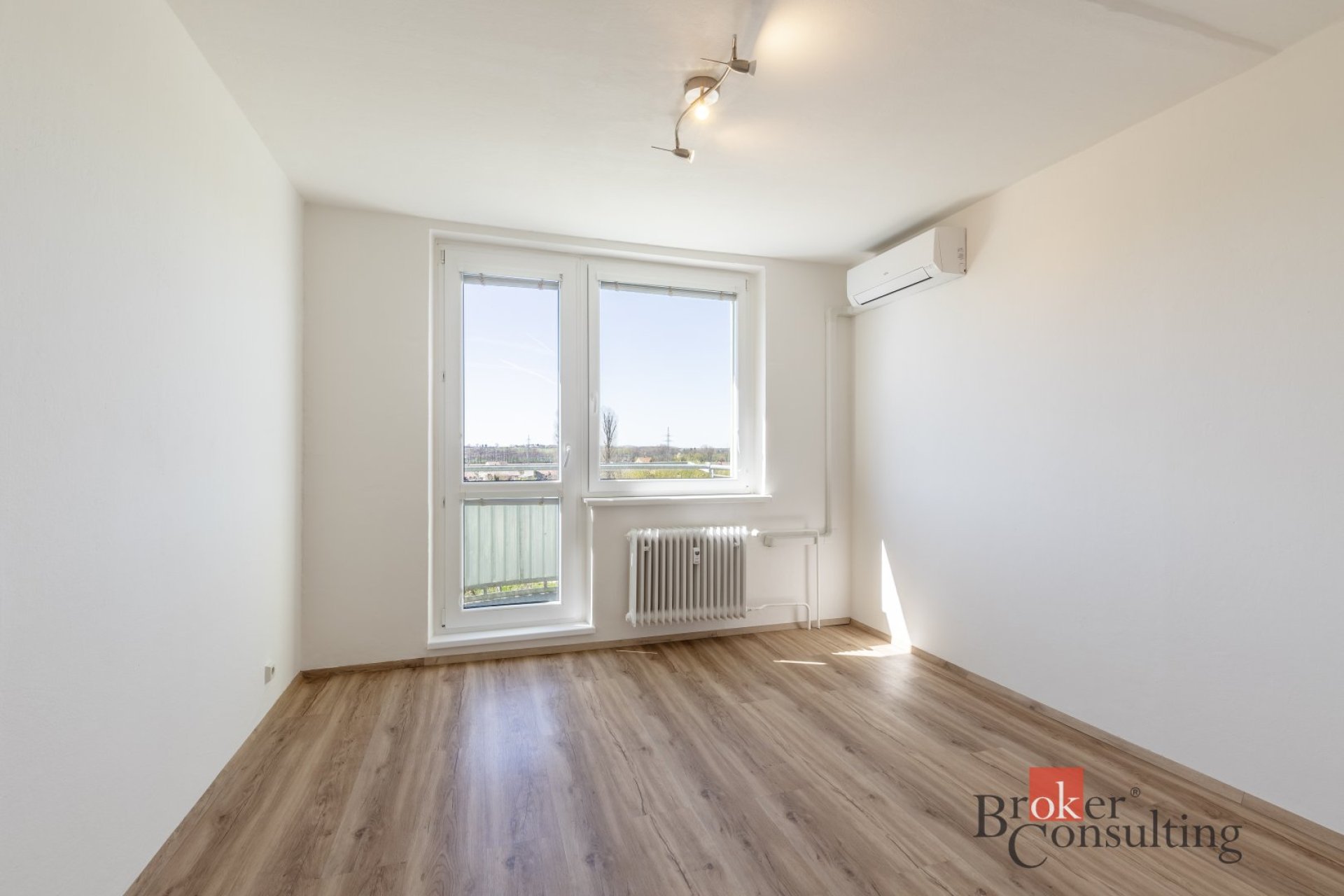 Byt 2+1, 54 m² s balkonem a klimatizací, Židlochovice, ul. Masarykova