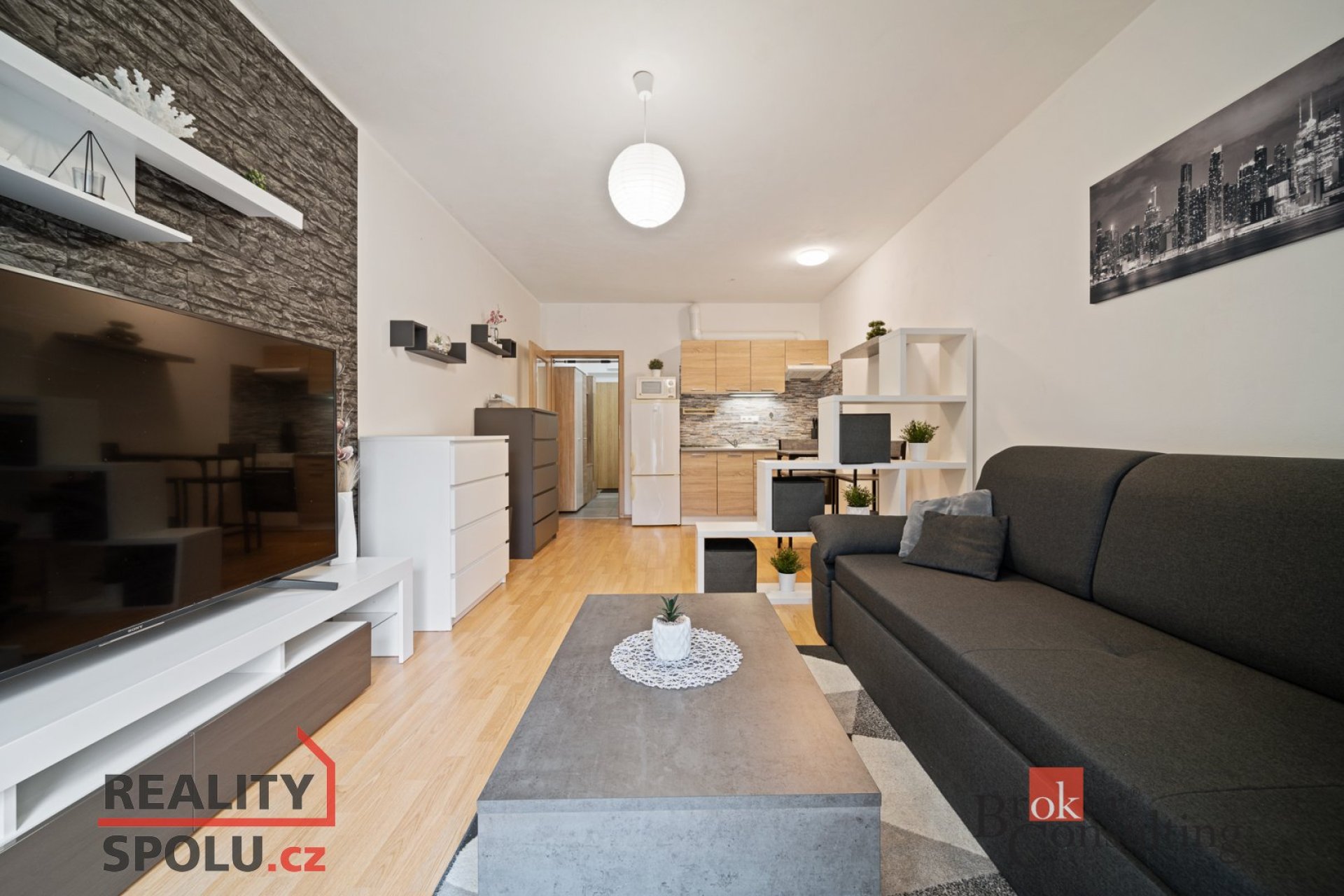 Pronájem, byty/1+kk, 31 m2, Kejzlarova 2123/12, 50012 Hradec Králové, Hradec Králové [ID 85223]