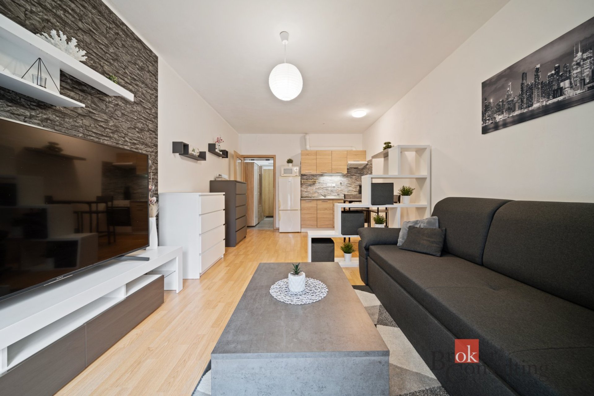Pronájem, byty/1+kk, 31 m2, Kejzlarova 2123/12, 50012 Hradec Králové, Hradec Králové [ID 85223]