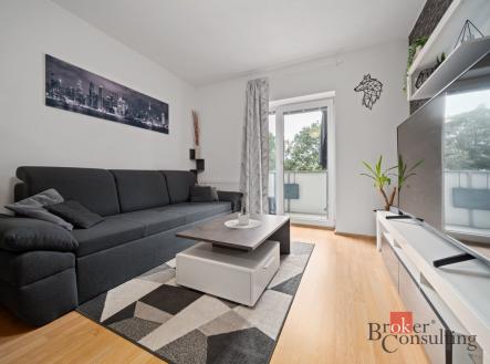 Pronájem bytu, 1+kk, 31 m²