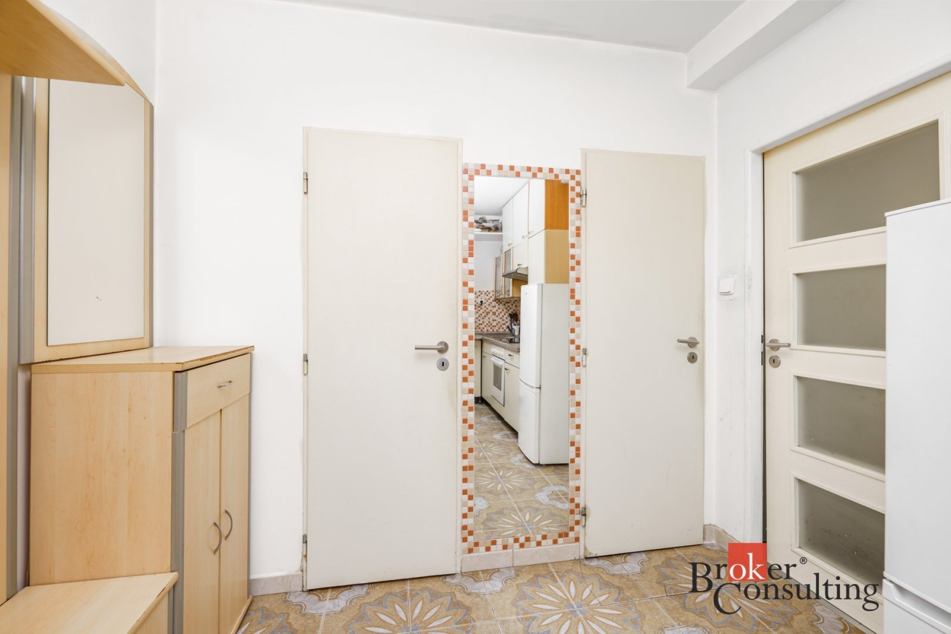 Pronájem bytu 2+1 s lodžií – Praha 4 Modřany, ul. K Otočce 53 m²