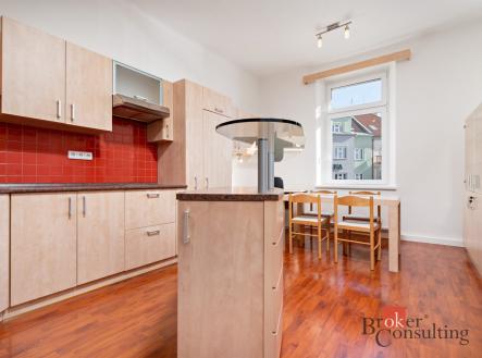 Pronájem bytu, 2+kk, 70 m²