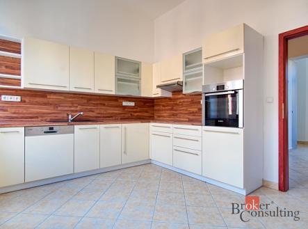 Pronájem bytu, 2+1, 71 m²