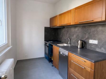 Pronájem bytu, 2+1, 56 m²