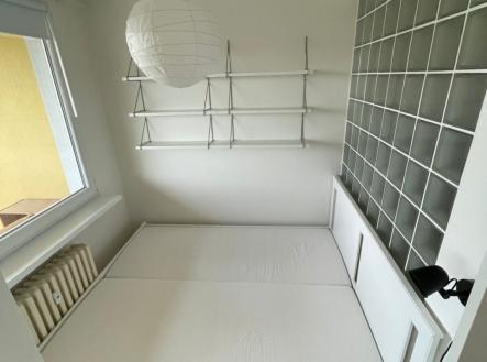 Pronájem bytu, 1+1, 56 m²