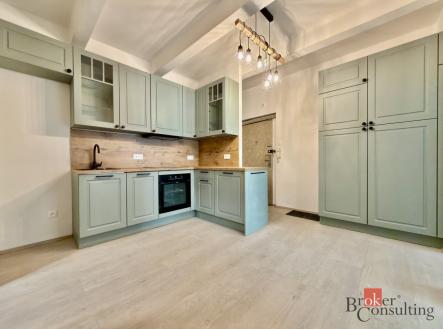 Pronájem bytu, 2+1, 58 m²